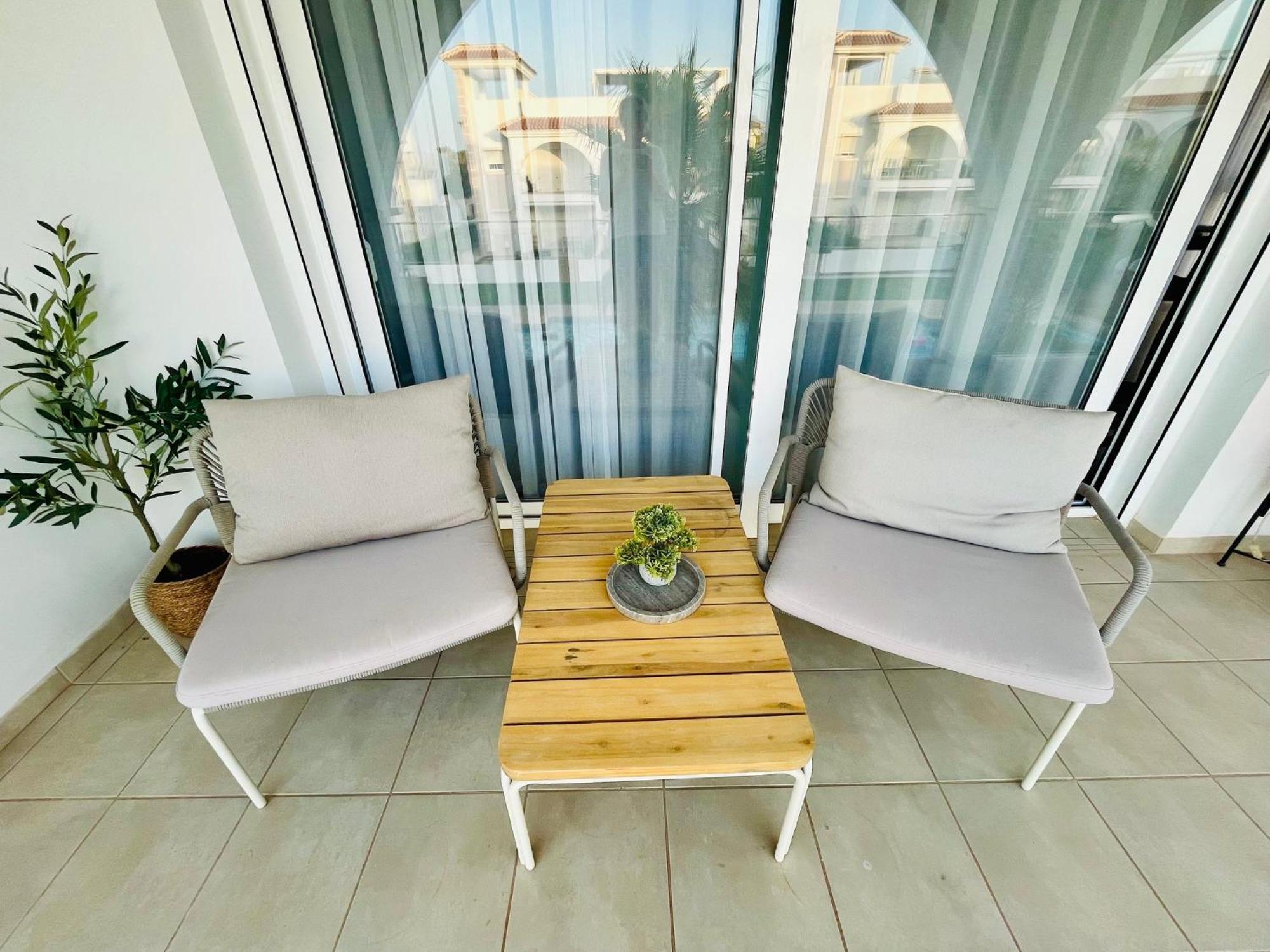 Fortuna Penthouse With Roof Terrace, Ac And Pool Рохалес Екстер'єр фото